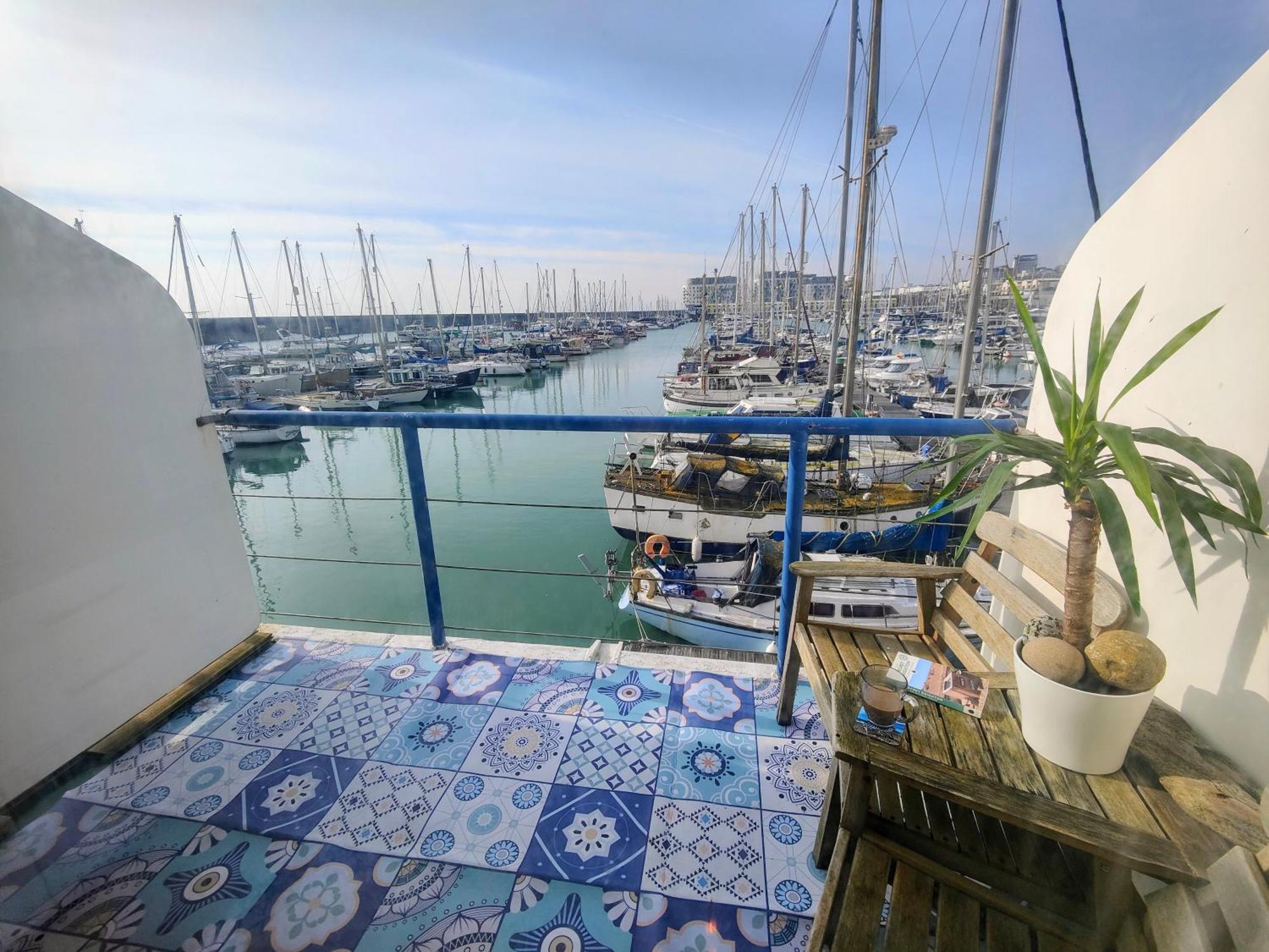 The Boat View - Sea View - Tiny Marina Apartment